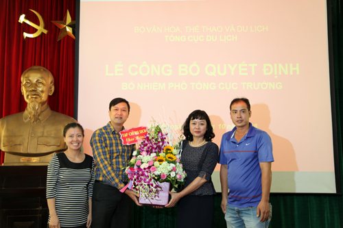 Lãnh đạo Tạp chí Du lịch chúc mừng Phó Tổng cục trưởng Nguyễn Thị Thanh Hương